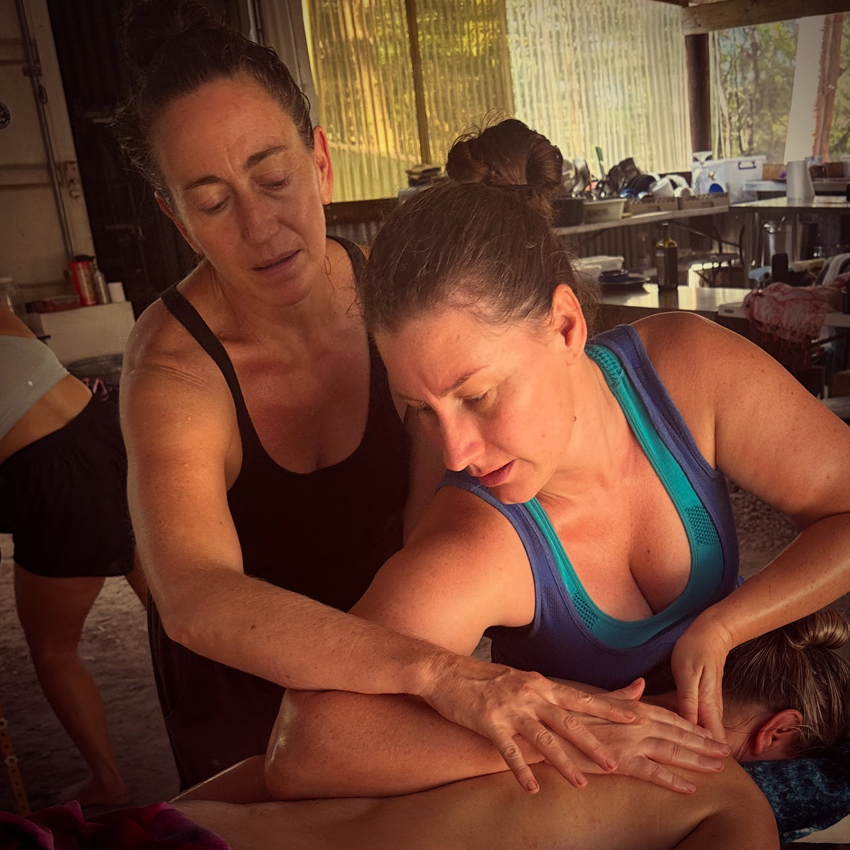 Lomilomi Mentoring With Harriet: 1 Day Massage Training / CourseTailored to you.